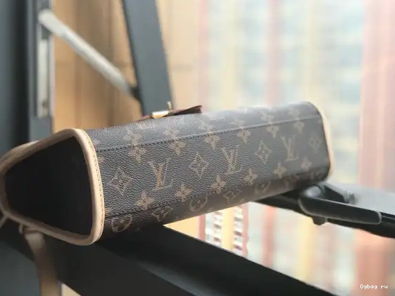 Louis Messenger Vuitton 0530